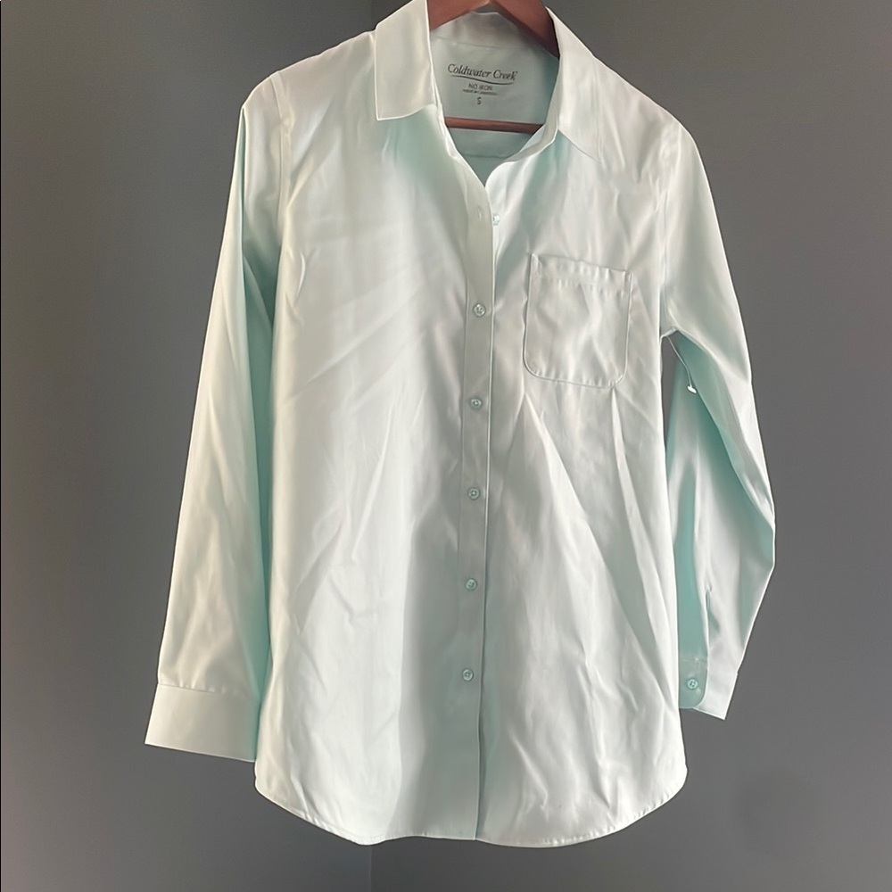 Coldwater creek no iorn shirt s new without tag